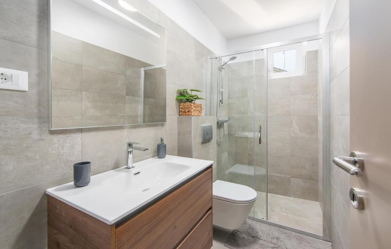 Apartment Vitamare Porec Ngoại thất bức ảnh