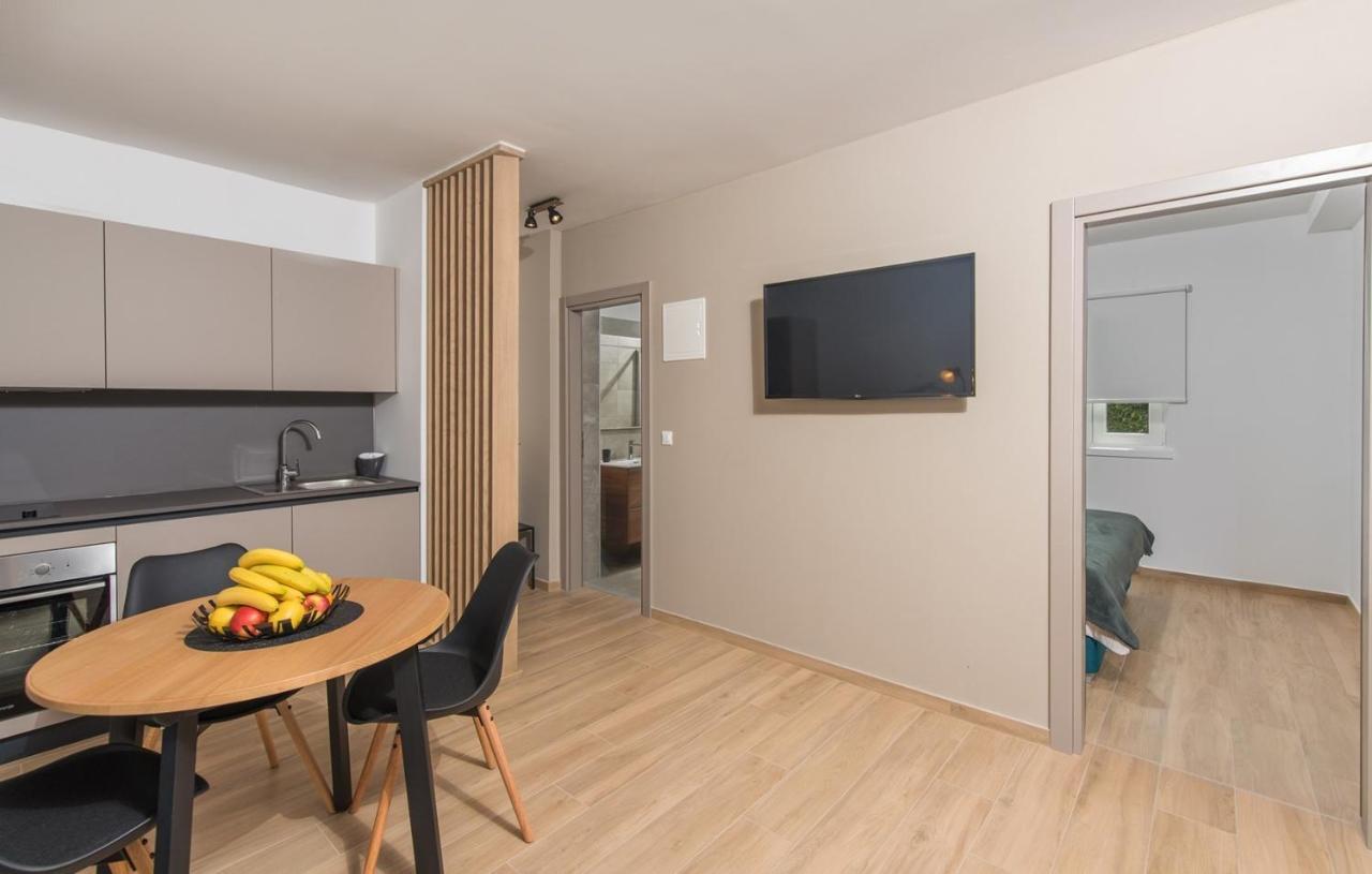 Apartment Vitamare Porec Ngoại thất bức ảnh