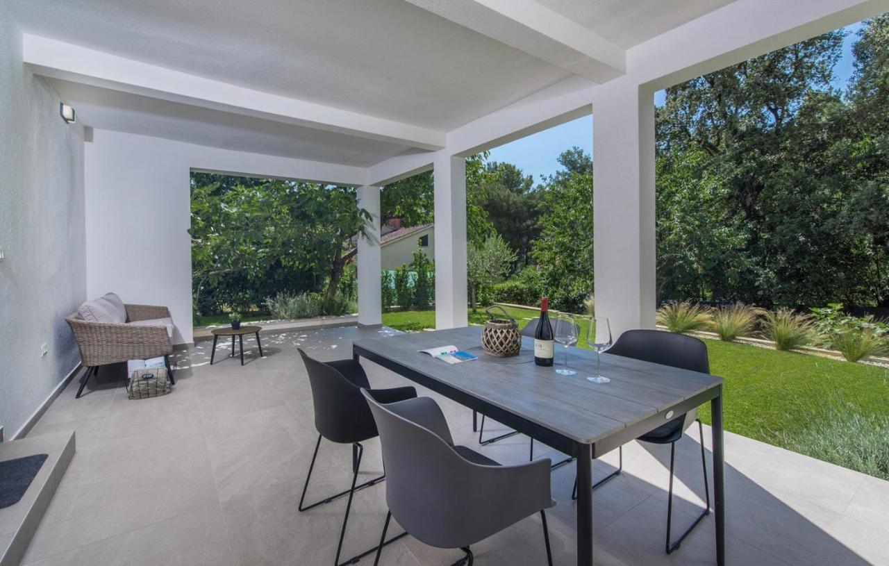 Apartment Vitamare Porec Ngoại thất bức ảnh