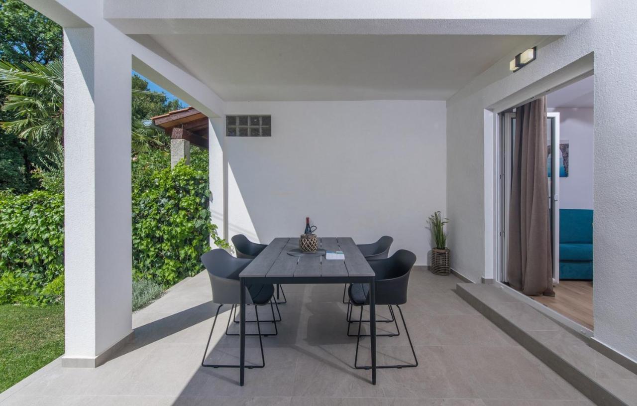Apartment Vitamare Porec Ngoại thất bức ảnh