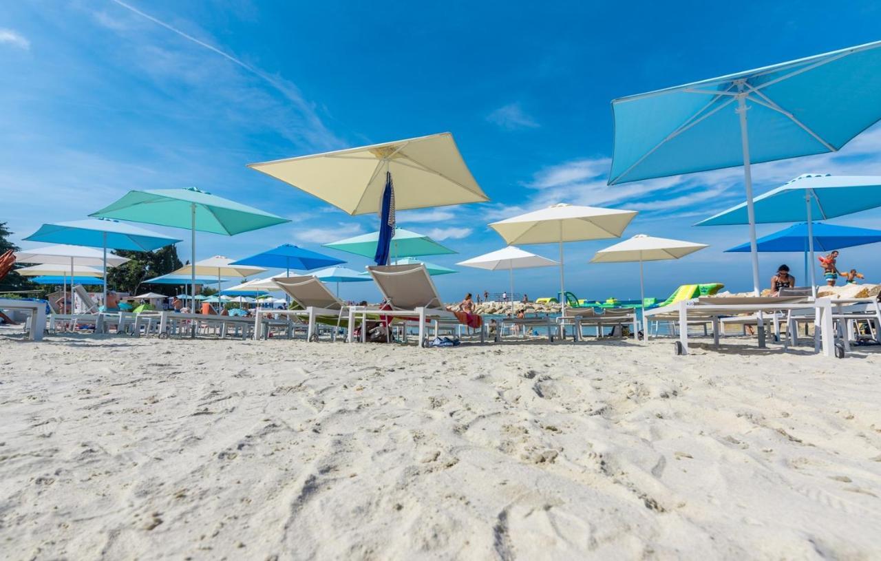 Apartment Vitamare Porec Ngoại thất bức ảnh
